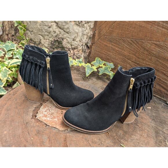 ALDO black suede ankle boots with fringe 3 inch heel western size 7 BOHOChic - Picture 2 of 8
